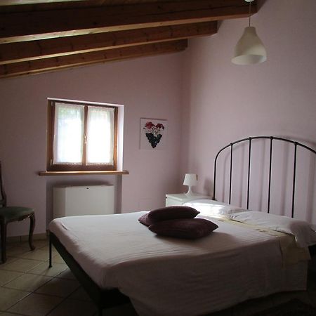 Agriturismo Fior Di Pesco Hotel ซอมมาคัมปาญา ภายนอก รูปภาพ