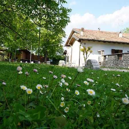 Agriturismo Fior Di Pesco Hotel ซอมมาคัมปาญา ภายนอก รูปภาพ